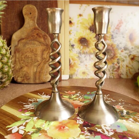 Vintage Mid-Century Modern Silver Metal Spiral Candlestick Holders – Set Of Two - Picture 3 of 5